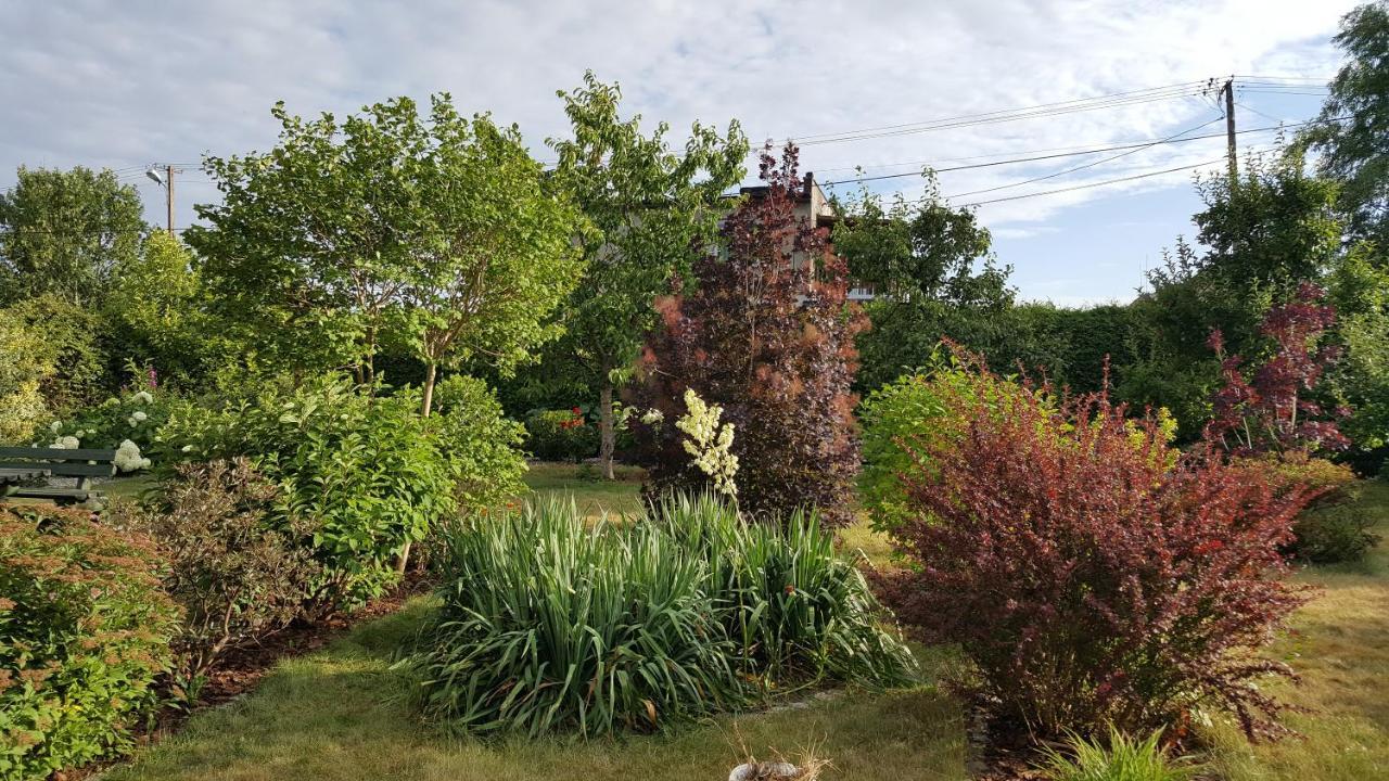 Domek Nad Jeziorem Bystrzyna Świdwin Exterior foto